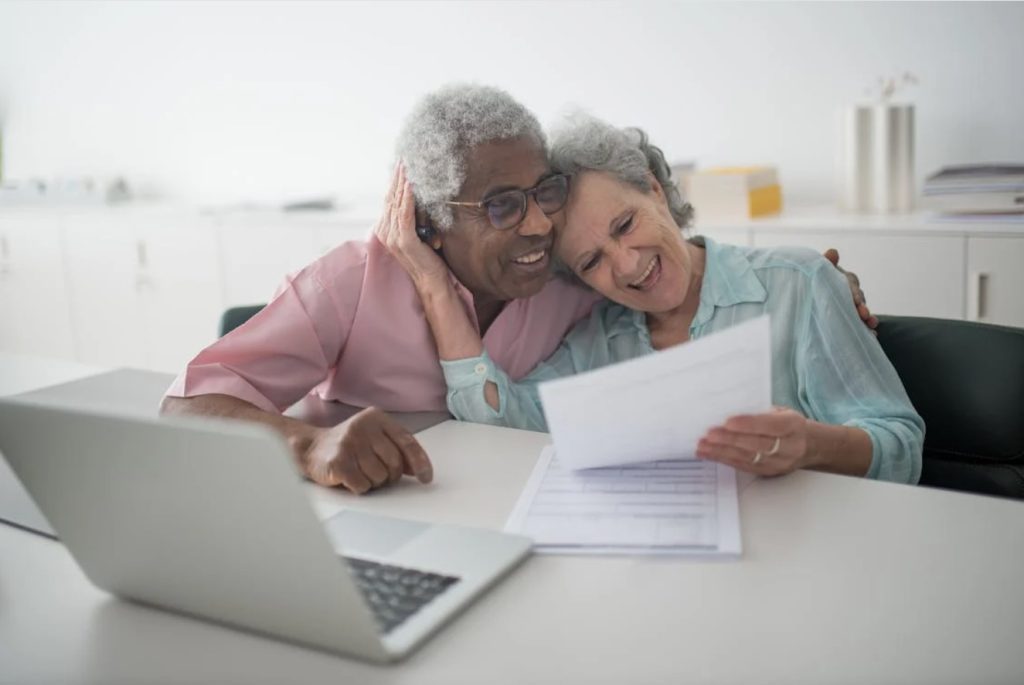 Navigating Annuities - A Guide to Choosing the Best Option for Seniors